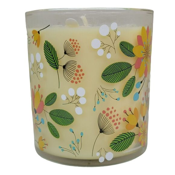 The Best Mom Candle Spring Petals Scent Yellow Floral 10.8 oz 1 Wick Mothers Day - Picture 3 of 6